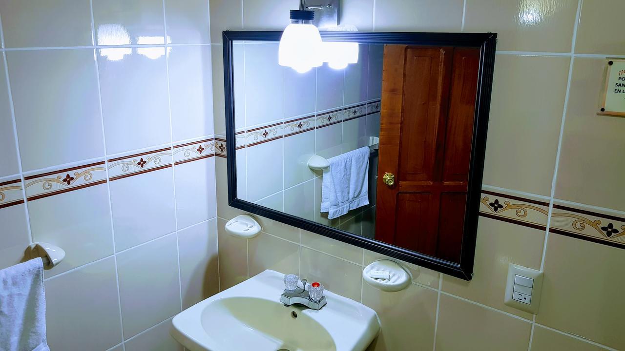 Hotel Las Americas Quetzaltenango ภายนอก รูปภาพ